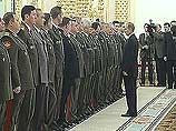 Путин сегодня в Кремле встречался с большой группой высших офицеров по случаю присвоения им очередных воинских званий и назначения на новые должности