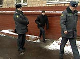 Задержанные "лимоновцы" отпущены. От них с помощью угроз требовали дать показания против руководства НБП Задержанные "лимоновцы" отпущены. От них с помощью угроз требовали дать показания против руководства НБП