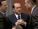 Далее Берлускони сказал, что может сбросить и 10 тысяч однодолларовых монет и сделать счастливыми 10 тысяч человек. На что пилот вертолета, по словам Берлускони, ответил: "Мы можем выбросить вас и сделать счастливым каждого"