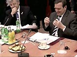Берлускони опять неудачно пошутил. Польский премьер мог обидеться Берлускони опять неудачно пошутил. Польский премьер мог обидеться