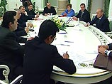 Согласно официальной информации президент пригласил к себе руководство Госдумы, чтобы обсудить приоритеты законотворческой деятельности парламента на ближайшие полгода