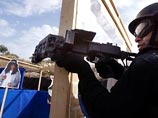 Британское спецподразделение вооружается автоматами для стрельбы из-за угла (ФОТО)