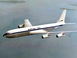 2-е место Boeing 707    Заслуги: Первый по-настоящему успешный реактивный самолет. Золотой стандарт коммерческих авиалайнеров