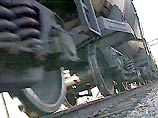 Под локомотивом грузового поезда номер 2503 в составе 51-й цистерны с нефтью произошел взрыв неустановленного устройства. Пострадавших и схода цистерн нет