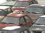 Сразу после Рижской эстакады столкнулись три автомобиля: грузовая "Газель", автобус "Икарус" и ВАЗ-2109