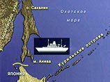 В Охотском море догорает судно. Угрозы экологической катастрофы нет В Охотском море догорает судно. Угрозы экологической катастрофы нет