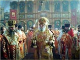 Архиерейский  собор  РПЦЗ заверяет  Алексия II в готовности к сближению