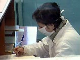 За последние дни резко пошла на убыль эпидемия гриппа в Москве. Эпидемический порог заболевания 23 декабря составил 17 тыс. случаев в день, 21 и 22 декабря в Москве регистрировали по 20 тыс. случаев заболеваний в день, ранее - 30 тыс. случаев в день