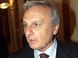 Итальянская полиция провела обыск в квартире основателя и бывшего главы Parmalat Каллисто Танци, который находится сейчас за пределами страны. Расследование, согласно сообщениям СМИ, проводится в связи с возможным мошенничеством Итальянская полиция провела обыск в квартире основателя и бывшего главы Parmalat Каллисто Танци, который находится сейчас за пределами страны. Расследование, согласно сообщениям СМИ, проводится в связи с возможным мошенничеством