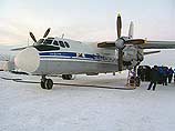 В небе над Новосибирском у Ан-24 отказал двигатель