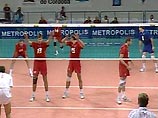 Мужская и женская волейбольные сборные России сохраняют шансы на поездку в Афины Мужская и женская волейбольные сборные России сохраняют шансы на поездку в Афины