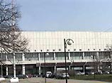 Красочный снежный городок появится у здания ЦДХ в Москве Красочный снежный городок появится у здания ЦДХ в Москве