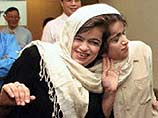 Отец иранских сиамских близняшек хочет удочерить 50 девочек из Бама
