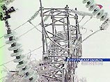 Всего в Волгоградской области, где в результате снегопада и обледенения произошел массовый обрыв проводов ЛЭП, без электричества остаются жители 21 района