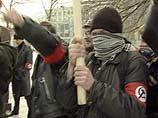 Национал-большевики провели акцию протеста в Белгороде. Задержаны 13 человек