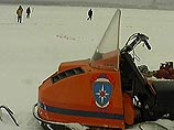 В Татарстане под лед провалился автомобиль УАЗ: 6 человек погибли В Татарстане под лед провалился автомобиль УАЗ: 6 человек погибли
