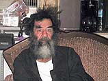 Вскоре после захвата Саддама Хусейна на одном из американских сайтов появилось первое любительское фото, зафиксировавшее момент захвата иракского диктатора. Эти фото, о которых в Пентагоне ничего не знали, продолжают множиться