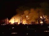 Взрыв произошел в понедельник около 18:40 по местному времени на комплексе по переработке нефти и газа в Скикде, который расположен в 500 км к востоку от столицы Алжира