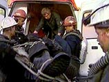 Один из них - 43-летний Игорь Безгин - погиб. А его напарник, 41-летний Александр Солдатов получил серьезные травмы и доставлен в городскую больницу. Об этом сообщили в областном управлении по делам гражданской обороны и чрезвычайным ситуациям Один из них - 43-летний Игорь Безгин - погиб. А его напарник, 41-летний Александр Солдатов получил серьезные травмы и доставлен в городскую больницу. Об этом сообщили в областном управлении по делам гражданской обороны и чрезвычайным ситуациям