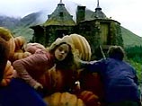 Третий фильм снимает мексиканский режиссер Альфонсо Куарон Третий фильм снимает мексиканский режиссер Альфонсо Куарон