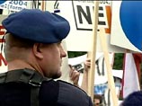 В Риге состоялись массовые акции протеста против политики Латвии в отношении "русских школ" В Риге состоялись массовые акции протеста против политики Латвии в отношении "русских школ"