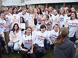 Согласно поправке, с 1 сентября 2004 года в старших классах средних школ нацменьшинств, в том числе русских, все предметы должны преподаваться на государственном, то есть латышском языке, за исключением родного языка Согласно поправке, с 1 сентября 2004 года в старших классах средних школ нацменьшинств, в том числе русских, все предметы должны преподаваться на государственном, то есть латышском языке, за исключением родного языка