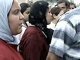 В Марокко девушка, впервые сев за руль автомобиля, передавила 20 человек В Марокко девушка, впервые сев за руль автомобиля, передавила 20 человек