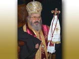 Духовный лидер косовских сербов - епископ Рашко-Призренский Артемий - обвинил президента автономного края Косово и Метохия Ибрагима Ругову в стремлении 'обмануть мировое сообщество'