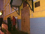 Суд подтвердил аргументы Генпрокуратуры, которая утверждает, что Ходорковский сознательно уклонялся от явки на допрос, в связи с чем его пришлось принудительно доставить к следователю Суд подтвердил аргументы Генпрокуратуры, которая утверждает, что Ходорковский сознательно уклонялся от явки на допрос, в связи с чем его пришлось принудительно доставить к следователю