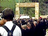 Фильм "Гладиатор" признан лучшим фильмом-драмой минувшего года на 58 церемонии вручения наград "Золотой глобус" Фильм "Гладиатор" признан лучшим фильмом-драмой минувшего года на 58 церемонии вручения наград "Золотой глобус"