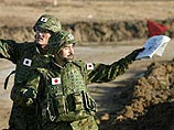 Если японские солдаты окажутся вовлеченными в военные действия, полицейские проведут расследование того, соответствовало ли применение ими оружия положениям японских законов