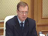 Накануне Степашин принимал участие в заседании попечительского совета благотворительного Фонда помощи беспризорным детям, который был создан при Торгово-промышленной палате России Накануне Степашин принимал участие в заседании попечительского совета благотворительного Фонда помощи беспризорным детям, который был создан при Торгово-промышленной палате России