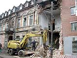 В Ростове-на-Дону на пересечении улиц Островского и Станиславского рухнул многоэтажный жилой дом