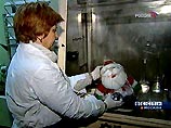 Напомним, что в середине января в Москве были обнаружены загрязненные ртутью игрушки "Дед Мороз" и "Сердце", изготовленные предприятиями "Красный восторг" и "Ананас-Тойс"
