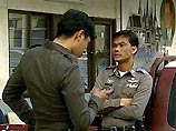 Тайскому полицейскому перерезали горло на выходе из туалета