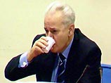 Милошевич заболел гриппом, судебное заседание в Гааге по его делу отменено