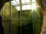 Титов считает, что "репрессивные действия следствия" в отношении него обусловлены "попыткой личной мести" со стороны Каримова Титов считает, что "репрессивные действия следствия" в отношении него обусловлены "попыткой личной мести" со стороны Каримова