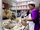 Блюда из кур и яйца в Бангкоке теперь раздают бесплатно Блюда из кур и яйца в Бангкоке теперь раздают бесплатно