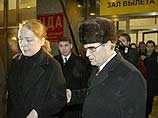 В понедельник поздно вечером в Москву из Киева прилетел кандидат в президенты России Иван Рыбкин, которого с четверга разыскивали родственники и соратники, а с воскресенья к поискам подключились правоохранительные органы В понедельник поздно вечером в Москву из Киева прилетел кандидат в президенты России Иван Рыбкин, которого с четверга разыскивали родственники и соратники, а с воскресенья к поискам подключились правоохранительные органы