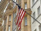 Во вторник вечером в милицию обратился консул посольства США в Москве, который рассказал, что еще в воскресенье пропала журналист американского информационного агентства Cox News 32-летняя Ребекка Сантана