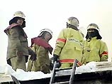Пожар на фармзаводе в Ростове-на-Дону потушен, но произошел выброс соляной кислоты в атмосферу; пострадали 7 пожарных Пожар на фармзаводе в Ростове-на-Дону потушен, но произошел выброс соляной кислоты в атмосферу; пострадали 7 пожарных