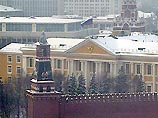 Количество крыс в Кремле в сорок раз превышает число жителей столицы. Бороться с грызунами в Кремле стали с помощью новой электротехнической системой. Крыс бьют током, после чего они в панике покидают опасную территорию