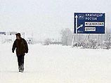 В Сочи из-за снегопада парализована работа авиатранспорта В Сочи из-за снегопада парализована работа авиатранспорта