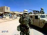 Трое мирных иракцев погибли в результате попадания во двор жилого дома снаряда, выпущенного из американского миномета, сообщил представитель вооруженных сил США