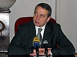 Оппозиционеры намерены выдвинуть судебный иск против министра внутренних дел автономии Джемала Гогитидзе, обвиняя его в том, что полицией не были предприняты меры по предотвращению погромов