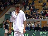 Сафин остался вторым в АТР, а Звонарева приблизилась к десятке в WTA Сафин остался вторым в АТР, а Звонарева приблизилась к десятке в WTA