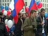 В Петербурге "Идущие вместе" попытались передать в подарок президенту Латвии свастику В Петербурге "Идущие вместе" попытались передать в подарок президенту Латвии свастику