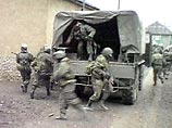 Спецоперация прошла в Курчалоевском районе Чечни, где подразделения федеральных сил выявили базу боевиков, на которой скрывались десять человек