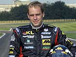 Злобин дебютирует в качестве боевого пилота Minardi в середине этого сезона Злобин дебютирует в качестве боевого пилота Minardi в середине этого сезона