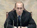 Как отмечает "Время новостей", кандидат в президенты России Владимир Путин по максимуму использовал доступный ему административный ресурс. Он не только уволил одно правительство и назначил другое, но и провел реформу исполнительной ветви